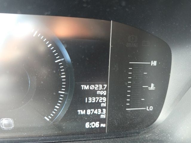2018 Volvo XC60 T5 Momentum
