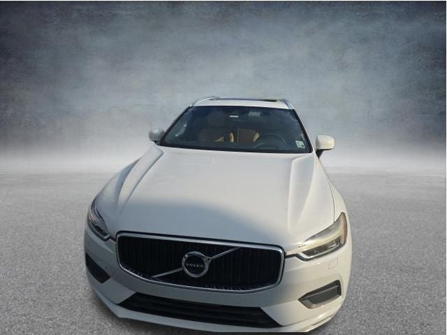 2018 Volvo XC60 T5 Momentum