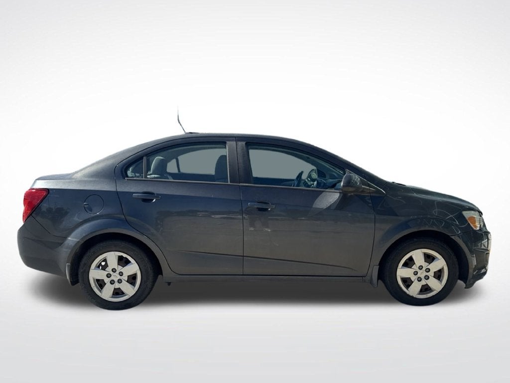 2016 Chevrolet Sonic LS