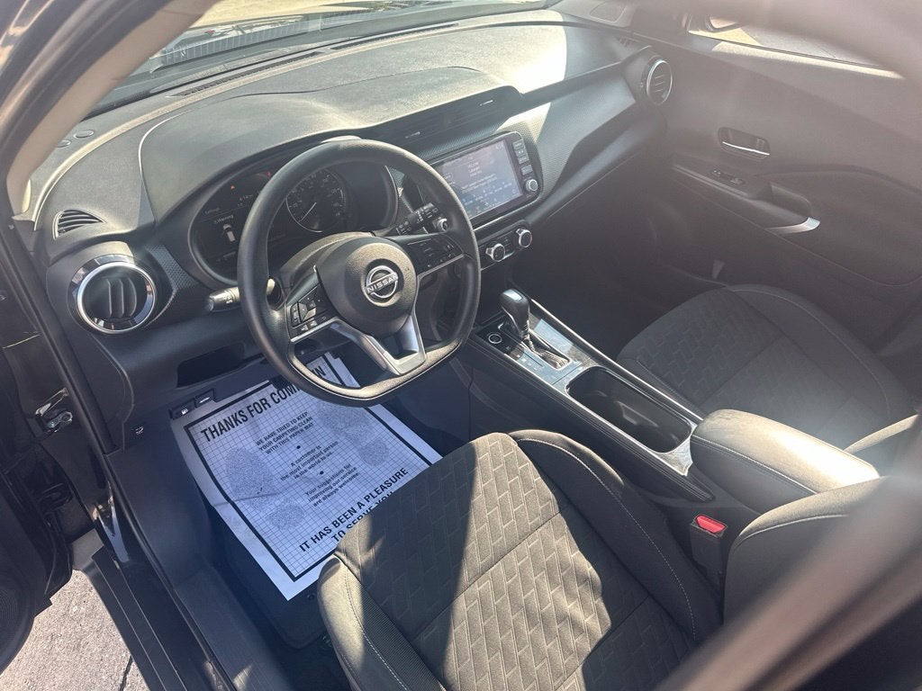 2023 Nissan Kicks SV