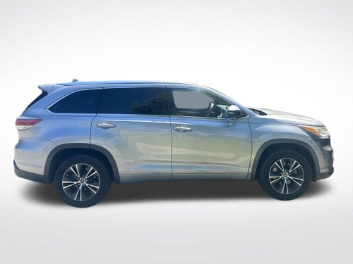2016 Toyota Highlander XLE V6