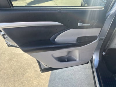 2016 Toyota Highlander XLE V6