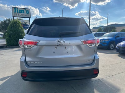 2016 Toyota Highlander XLE V6
