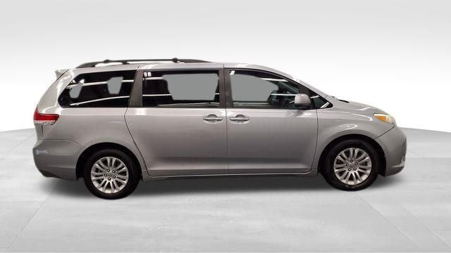2011 Toyota Sienna Base