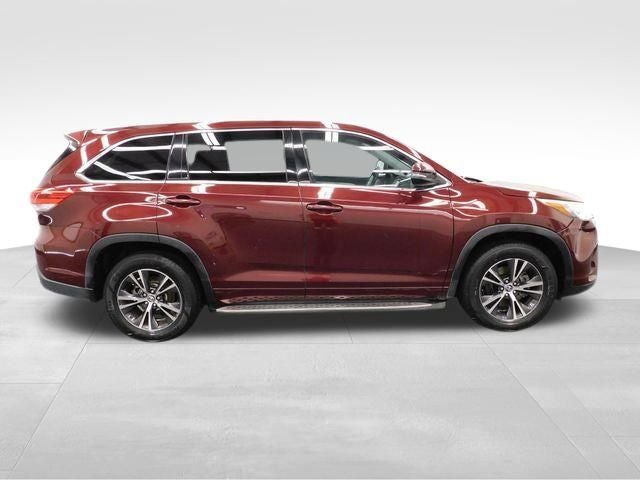2017 Toyota Highlander LE