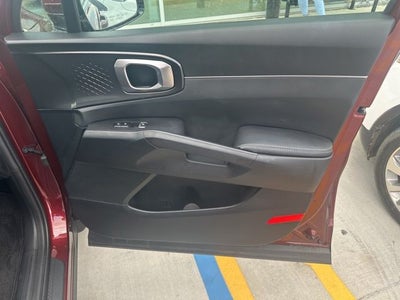 2025 Kia Sorento LX