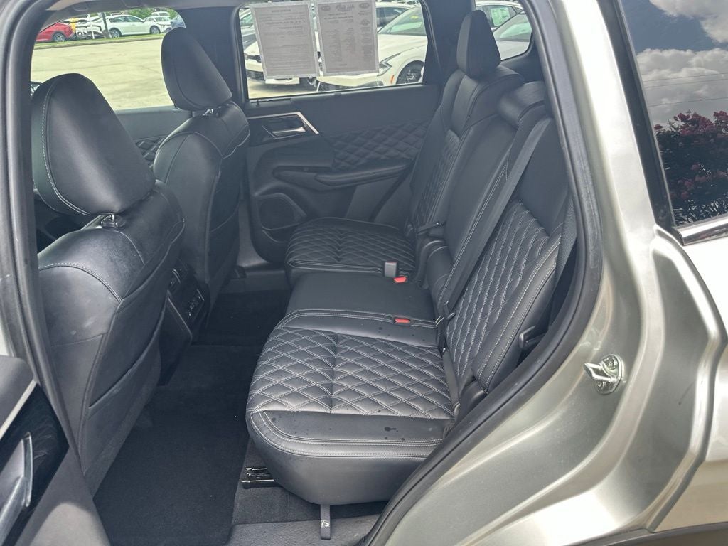 2024 Mitsubishi Outlander SEL
