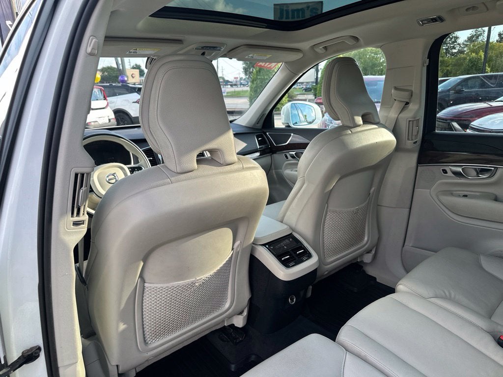 2019 Volvo XC90 T5 Momentum