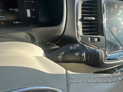 2019 Volvo XC90 T5 Momentum