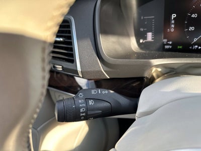 2019 Volvo XC90 T5 Momentum