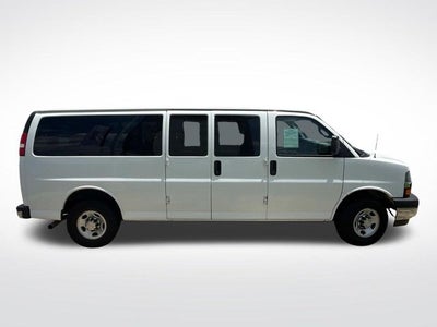 2020 Chevrolet Express 3500 LT Passenger