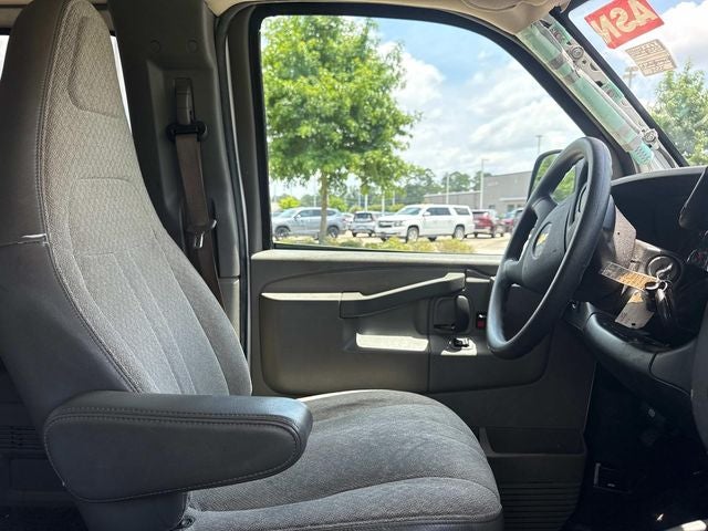 2020 Chevrolet Express 3500 LT Passenger