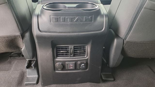 2024 Nissan Titan SV