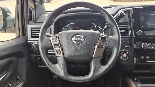 2024 Nissan Titan SV