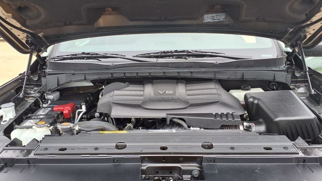 2024 Nissan Titan SV