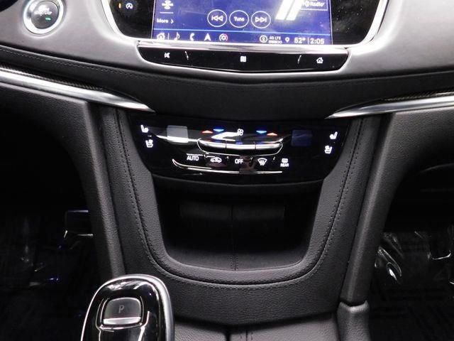 2021 Cadillac XT5 AWD Sport