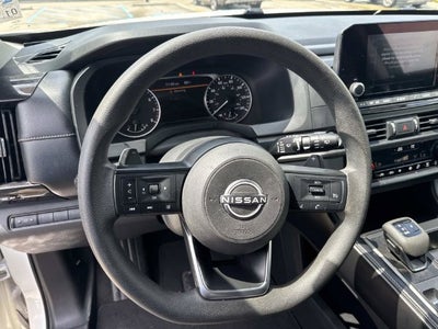 2023 Nissan Pathfinder S