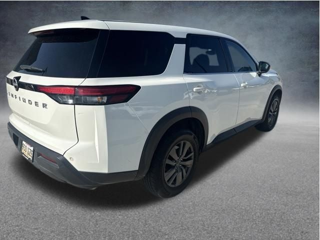 2023 Nissan Pathfinder S