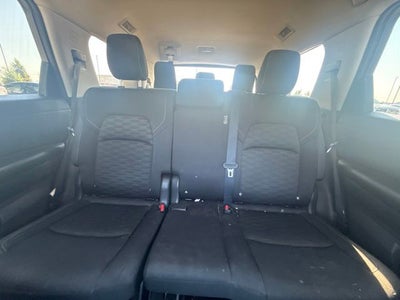 2023 Nissan Pathfinder S