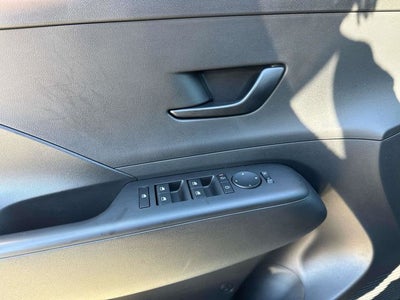 2025 Hyundai Kona SEL Convenience
