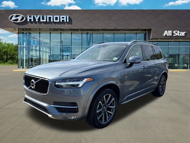 2019 Volvo XC90 Momentum