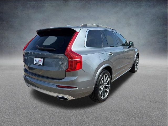 2019 Volvo XC90 Momentum