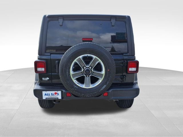 2022 Jeep Wrangler Unlimited Sahara 4x4