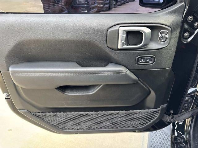 2022 Jeep Wrangler Unlimited Sahara 4x4