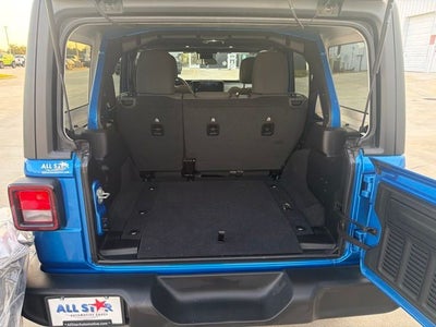 2025 Jeep Wrangler 4-Door Summit 4x4