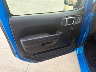 2025 Jeep Wrangler 4-Door Summit 4x4