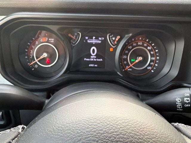 2025 Jeep Wrangler 4-Door Summit 4x4