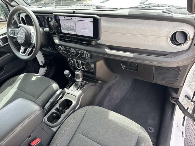 2024 Jeep Wrangler 4-Door Sahara 4x4