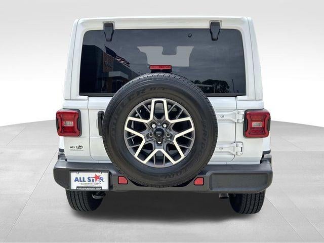 2024 Jeep Wrangler 4-Door Sahara 4x4