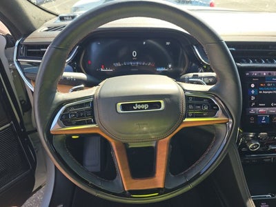 2022 Jeep Grand Cherokee Summit