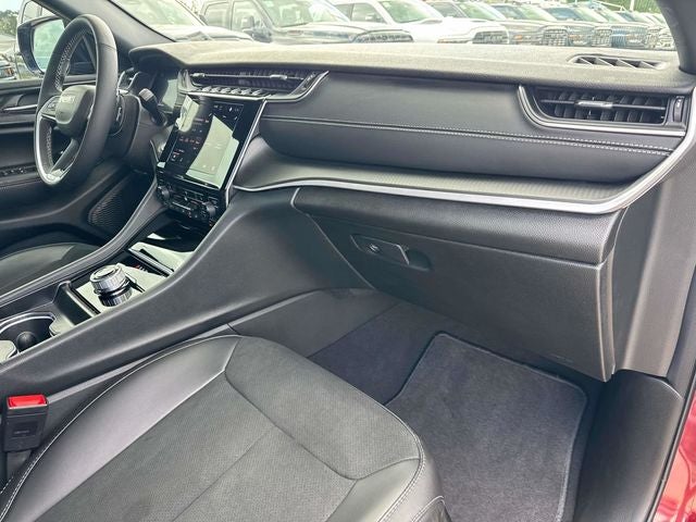 2025 Jeep Grand Cherokee L Altitude X 4x2