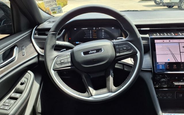 2025 Jeep Grand Cherokee L Limited 4x4