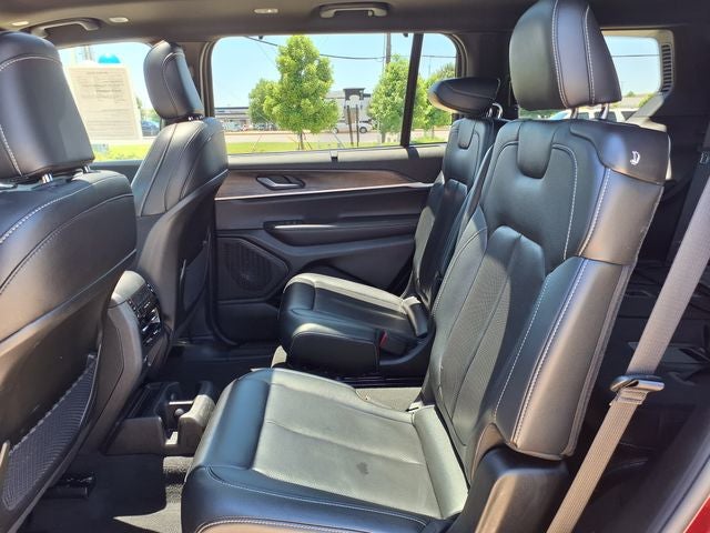 2025 Jeep Grand Cherokee L Limited 4x4