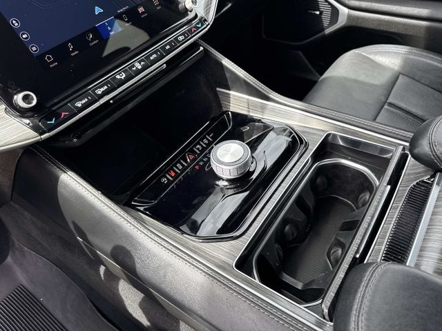 2024 Jeep Wagoneer L Series II 4x2