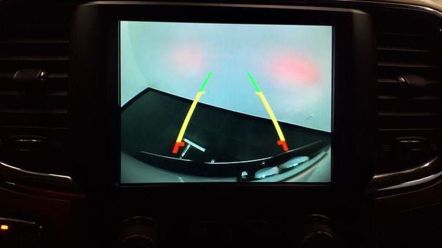 2018 RAM 1500 Laramie Crew Cab 4x4 5'7' Box