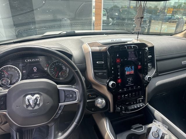 2021 RAM 1500 Laramie Crew Cab 4x2 6'4' Box