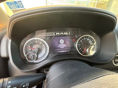 2020 RAM 1500 Big Horn Quad Cab 4x4 6'4' Box