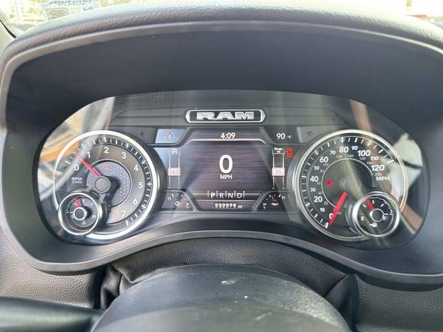 2020 RAM 1500 Big Horn Crew Cab 4x4 5'7' Box