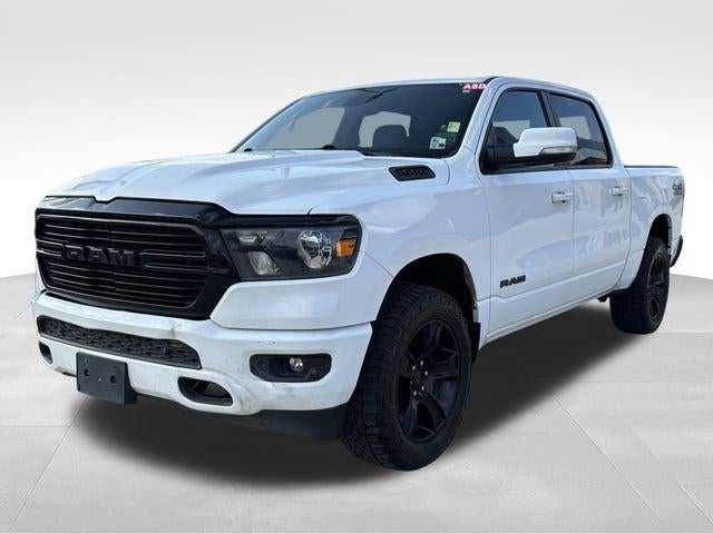 2020 RAM 1500 Big Horn Crew Cab 4x4 5'7' Box