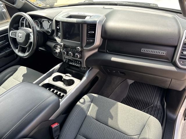 2022 RAM 1500 Big Horn Crew Cab 4x4 5'7' Box