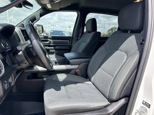2022 RAM 1500 Big Horn Crew Cab 4x4 5'7' Box