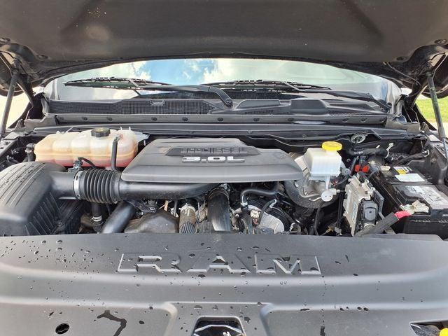 2022 RAM 1500 Limited Longhorn Crew Cab 4x4 5'7' Box