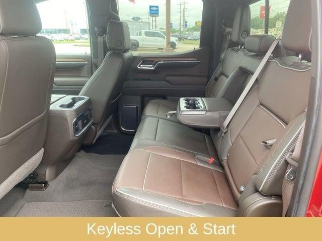 2023 GMC Sierra 1500 4WD Crew Cab Short Box Denali