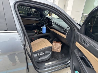 2024 Volkswagen Atlas Cross Sport 2.0T SE w/Technology