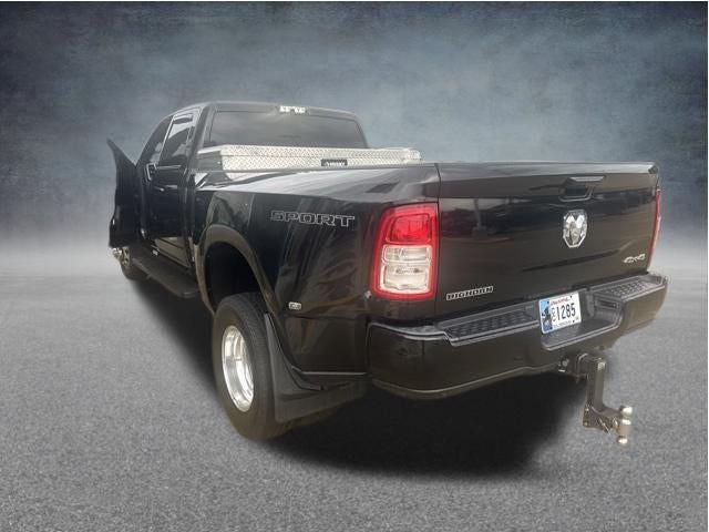2020 RAM 3500 Big Horn Crew Cab 4x4 8' Box