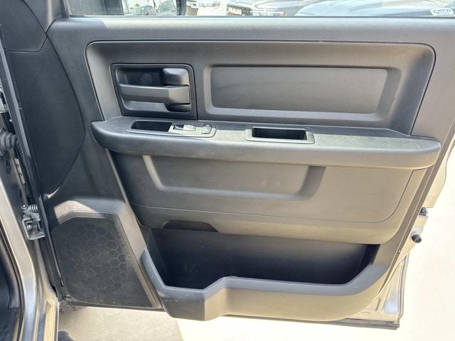 2024 RAM 2500 Tradesman Crew Cab 4x4 6'4' Box